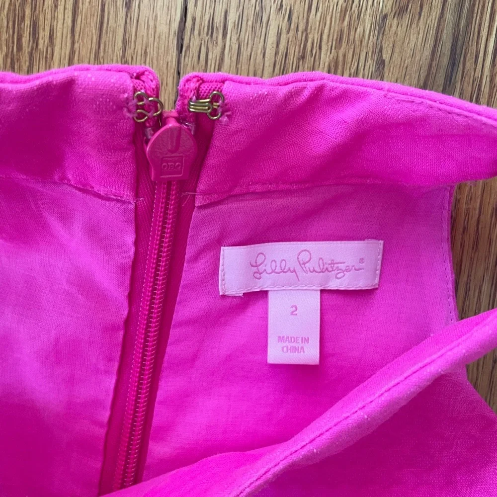 VGC Lilly Ashlyn Shift Dress. Size 2 Magenta Gold.ππ - Picture 6 of 17